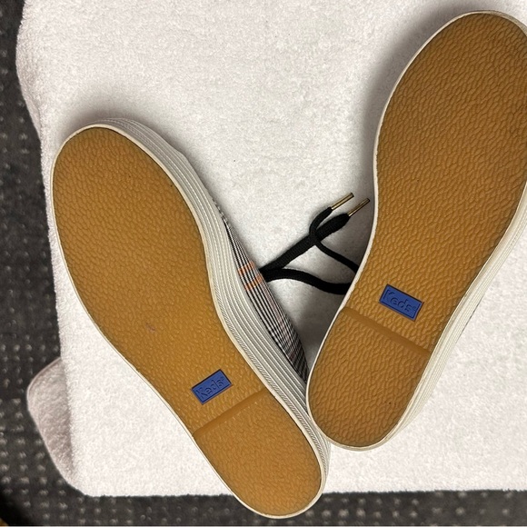 Keds Triple Up Plaid Platform Sneaker - Picture 7 of 10